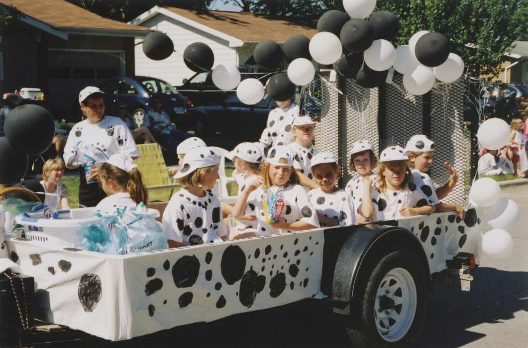 girl scouts, parade, fourth of july, Children, Fairs and Festivals, Holidays, dalmatian dog, bubble gum, Johnson County Historical Society, parade float