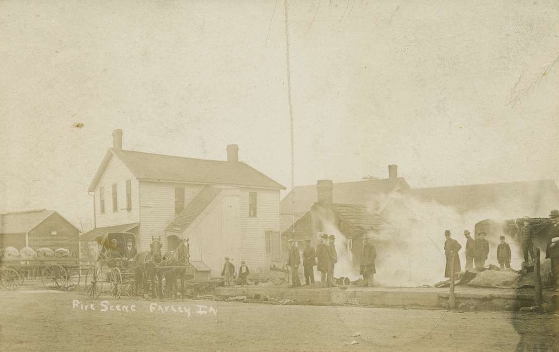horse and buggy, Fredericks, Robert, Portraits - Group, Cities and Towns, Iowa, Animals, Businesses and Factories, fire, Farley, IA, Iowa History, history of Iowa