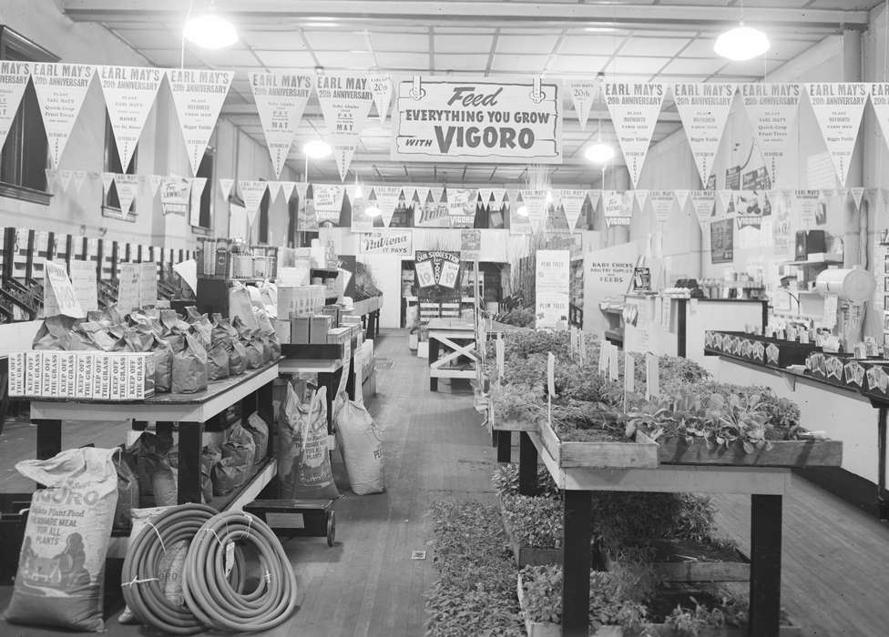 store, supply store, garden, Businesses and Factories, seed, Iowa, Library of Congress, history of Iowa, Iowa History