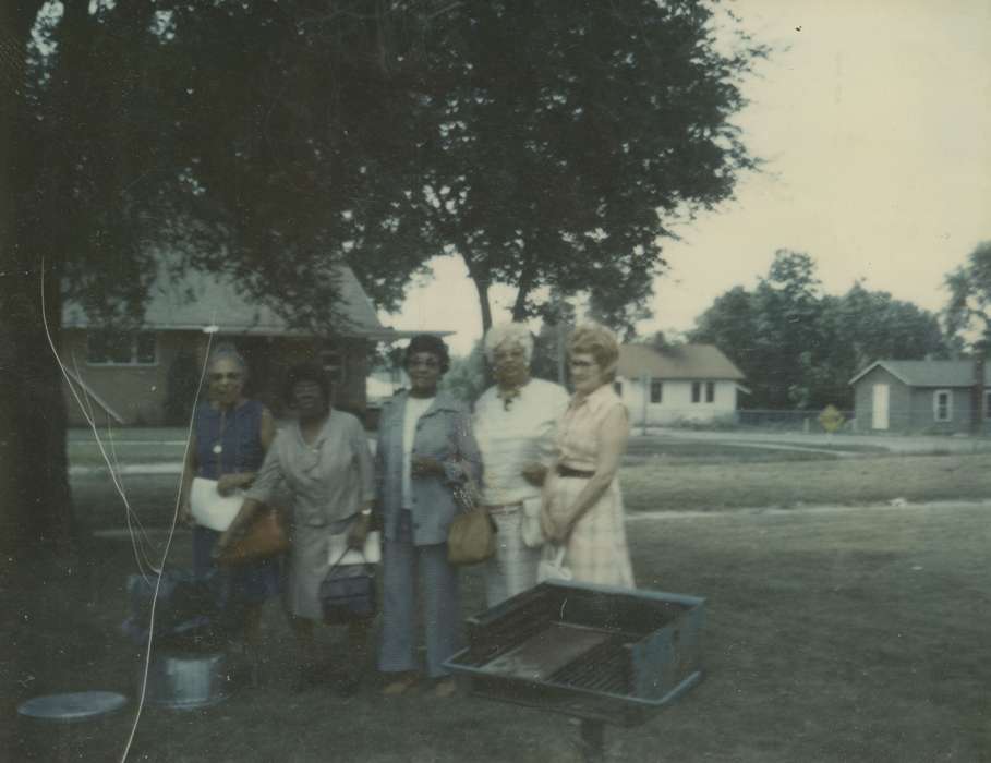 history of Iowa, grill, Civic Engagement, park, Portraits - Group, Iowa, african american, Iowa History, Henderson, Jesse, Waterloo, IA, People of Color