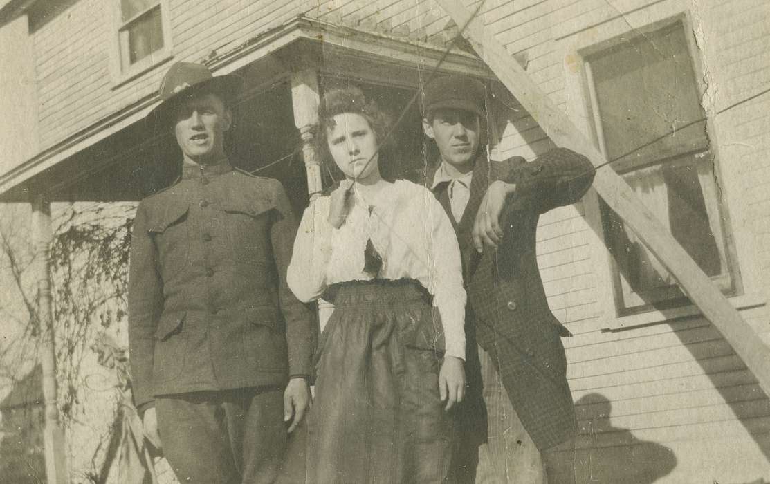 Iowa, Portraits - Group, IA, Fredericks, Robert, Military and Veterans, World War I, Iowa History, history of Iowa, uniform