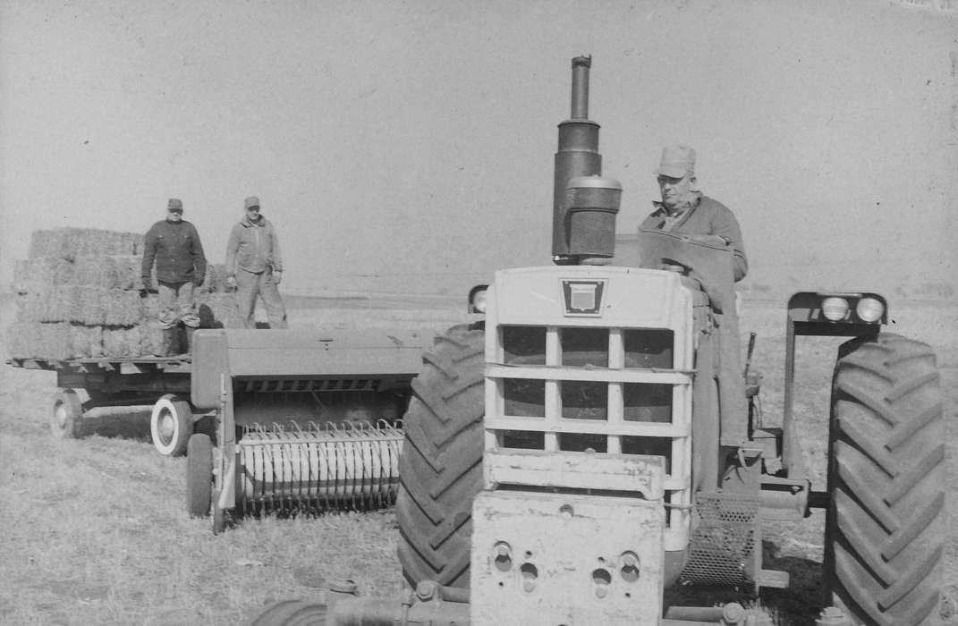 United States, history, ia, Farming Equipment, Photos, Labor and Occupations, Coon Rapids Enterprise, historic, Iowa, IA, Coon Rapids
