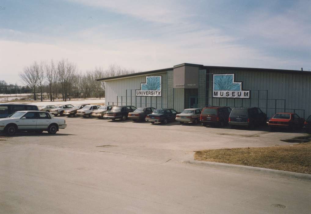 museum, Cedar Falls, IA, University of Northern Iowa Museum, Iowa History, car, Schools and Education, uni, parking lot, history of Iowa, university of northern iowa, street, Motorized Vehicles, Iowa, curb