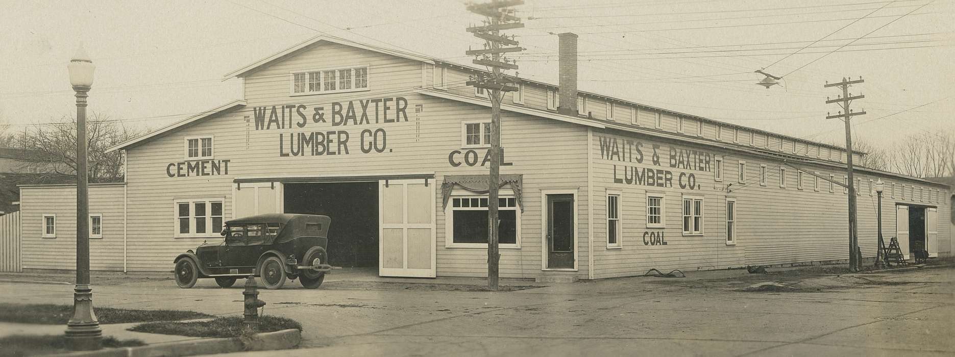 Iowa, Cedar Falls, car, United States, Businesses and Factories, Photos, automobile, IA, City of Cedar Falls, Black Hawk, historic, lumber store, lumberyard, ia, Cities and Towns, Main Streets & Town Squares, history, Motorized Vehicles