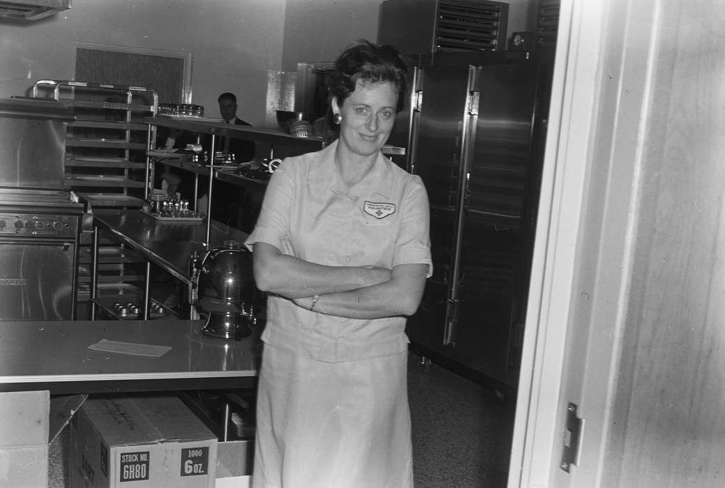 Businesses and Factories, woman at work, United States, history, ia, Photos, kitchen, Labor and Occupations, woman, Coon Rapids Enterprise, historic, Iowa, IA, Coon Rapids, volunteer