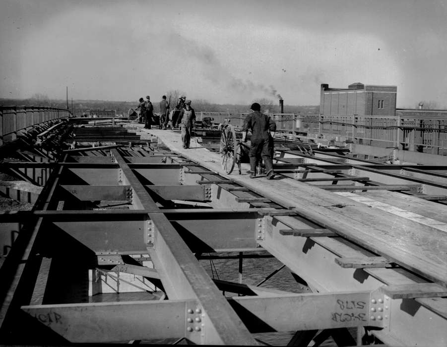 Lemberger, LeAnn, construction crew, Ottumwa, IA, Labor and Occupations, railing, Cities and Towns, Iowa, Iowa History, construction, history of Iowa, wheelbarrow, steel