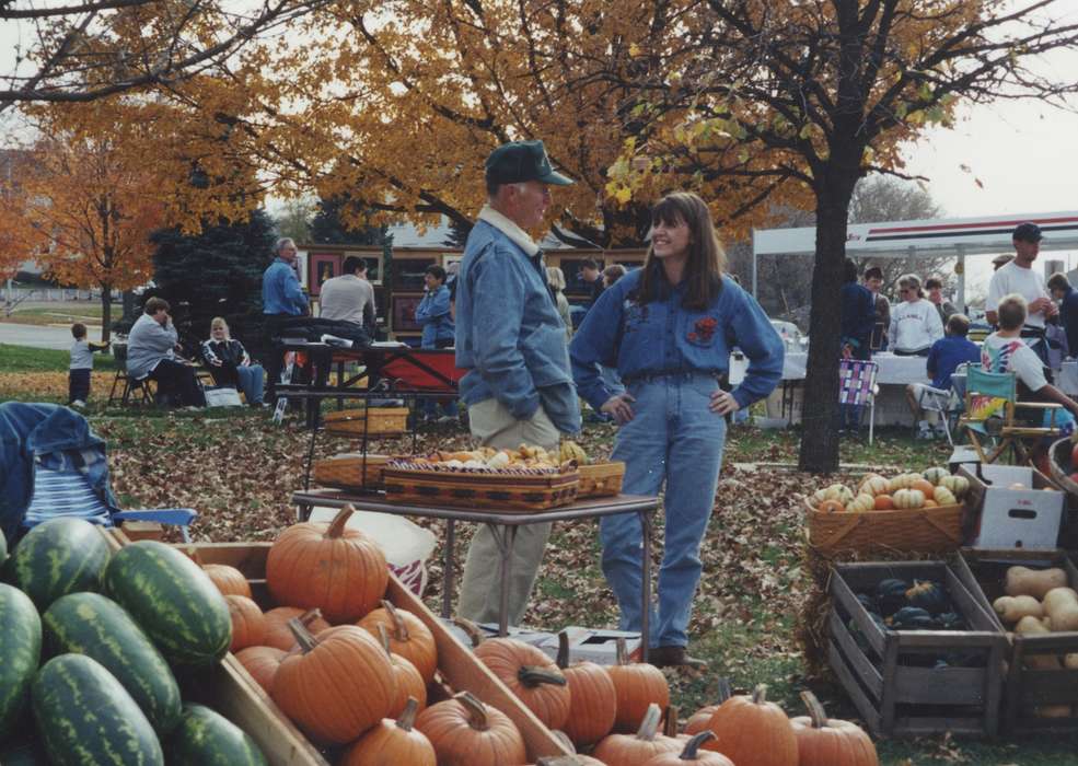 Photos, history, Iowa, correct date needed, Waverly, Waverly Public Library, pumpkin, historic, autumn, United States, unknown context, ia, IA, Leisure, gourd, Bremer