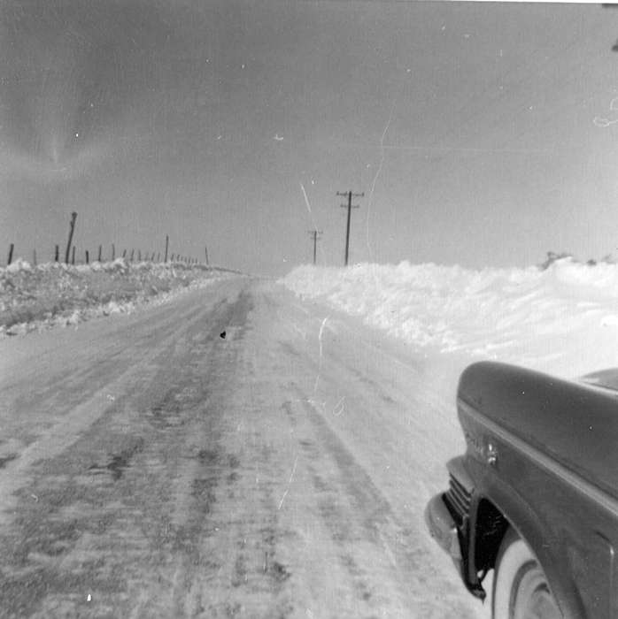 car, snow, Iowa History, Winter, Iowa, Motorized Vehicles, history of Iowa, road, Mason City, IA, Brockmeyer, Janet