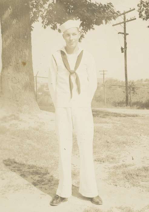 Portraits - Individual, Iowa History, Iowa, history of Iowa, Military and Veterans, Spilman, Jessie Cudworth, sailor, USA, sailor hat, uniform