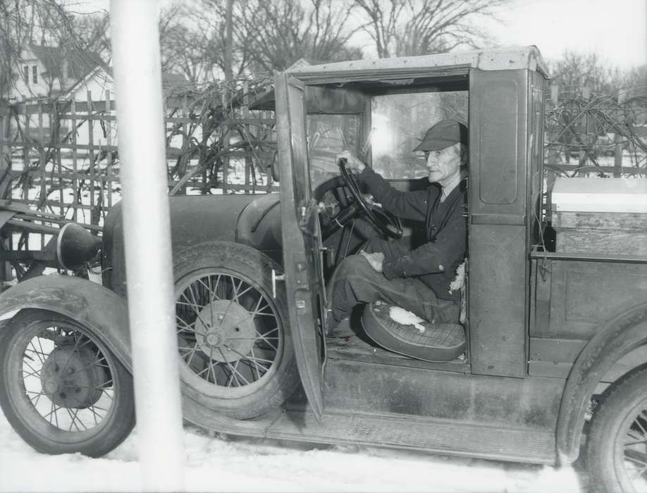 Waverly Public Library, tires, Iowa, Iowa History, history of Iowa, Motorized Vehicles, Travel, man, truck, IA