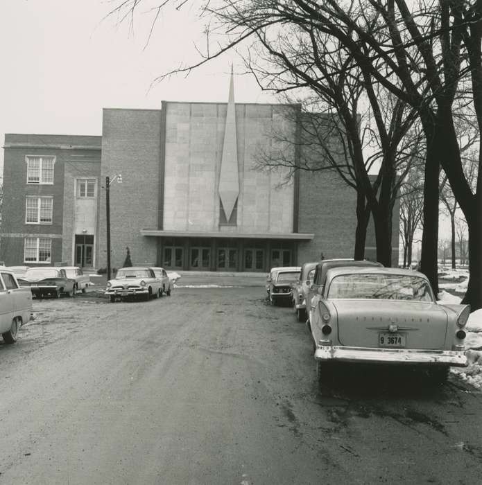 wartburg college, Winter, Iowa History, history of Iowa, Motorized Vehicles, Waverly Public Library, Waverly, IA, Schools and Education, Cities and Towns, snow, Iowa, cars