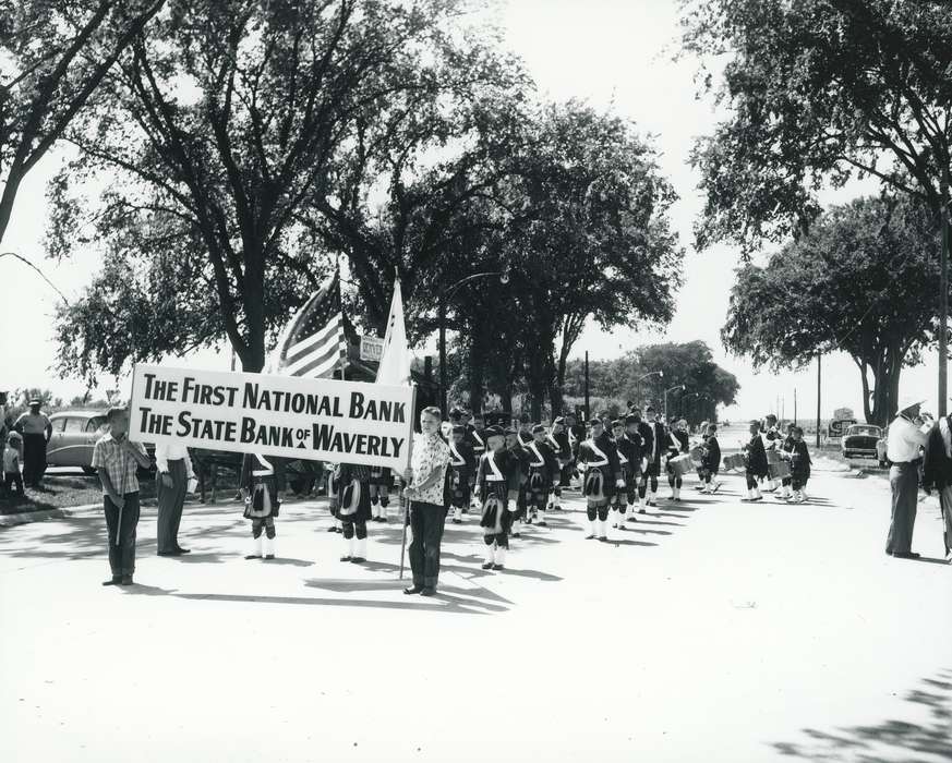 marching band, Waverly Public Library, Entertainment, parade, Iowa, Iowa History, history of Iowa