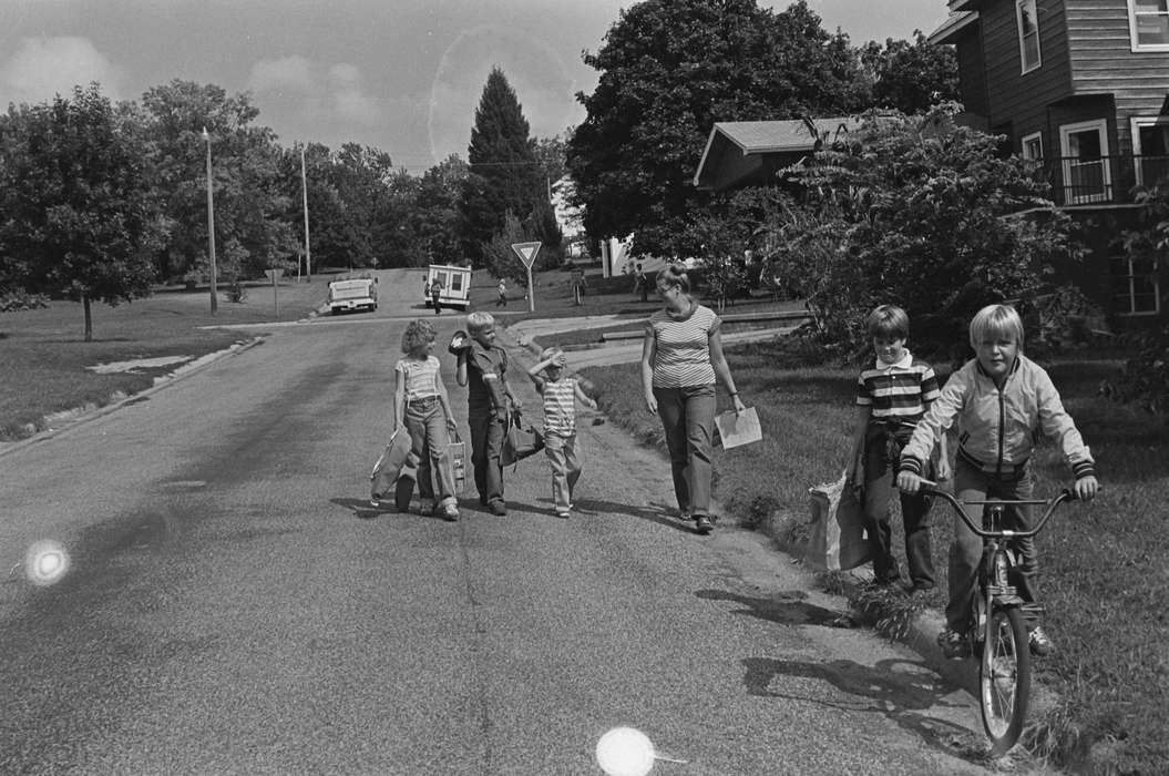 Cities and Towns, Coon Rapids Enterprise, Coon Rapids, Iowa, bike, historic, United States, Leisure, Children, ia, history, Photos, IA, bicycle