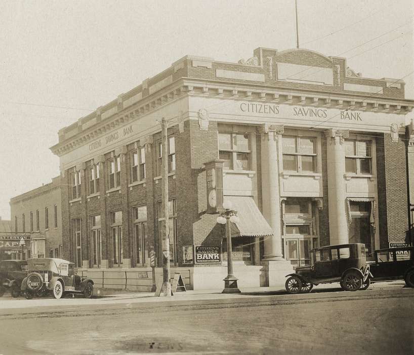 bank, Iowa, Cedar Falls, car, United States, clock, Businesses and Factories, Photos, automobile, street lamp, IA, City of Cedar Falls, Black Hawk, historic, ia, brick building, Cities and Towns, Main Streets & Town Squares, history, Motorized Vehicles