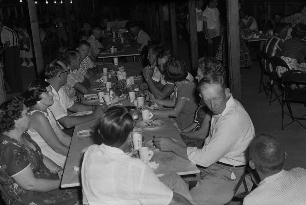 candid, Iowa, family, IA, United States, barbeque, Food and Meals, Photos, historic, Coon Rapids, Families, dinnerware, history, Religious Structures, ia, Coon Rapids Enterprise