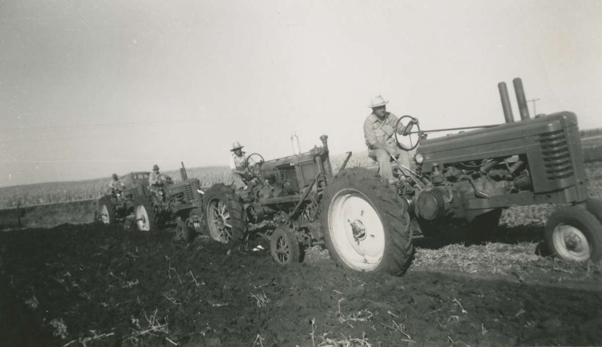 Farms, friends, Schon, Mary, Farming Equipment, Willey, IA, Iowa, fields, Iowa History, history of Iowa, farmers, plowing