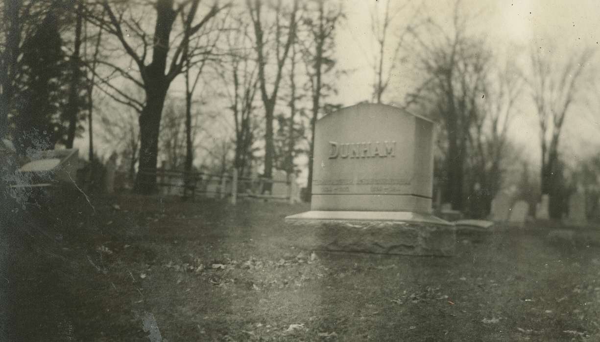 Cemeteries and Funerals, Troy, NY, McMurray, Doug, Iowa History, Travel, Iowa, history of Iowa, headstone