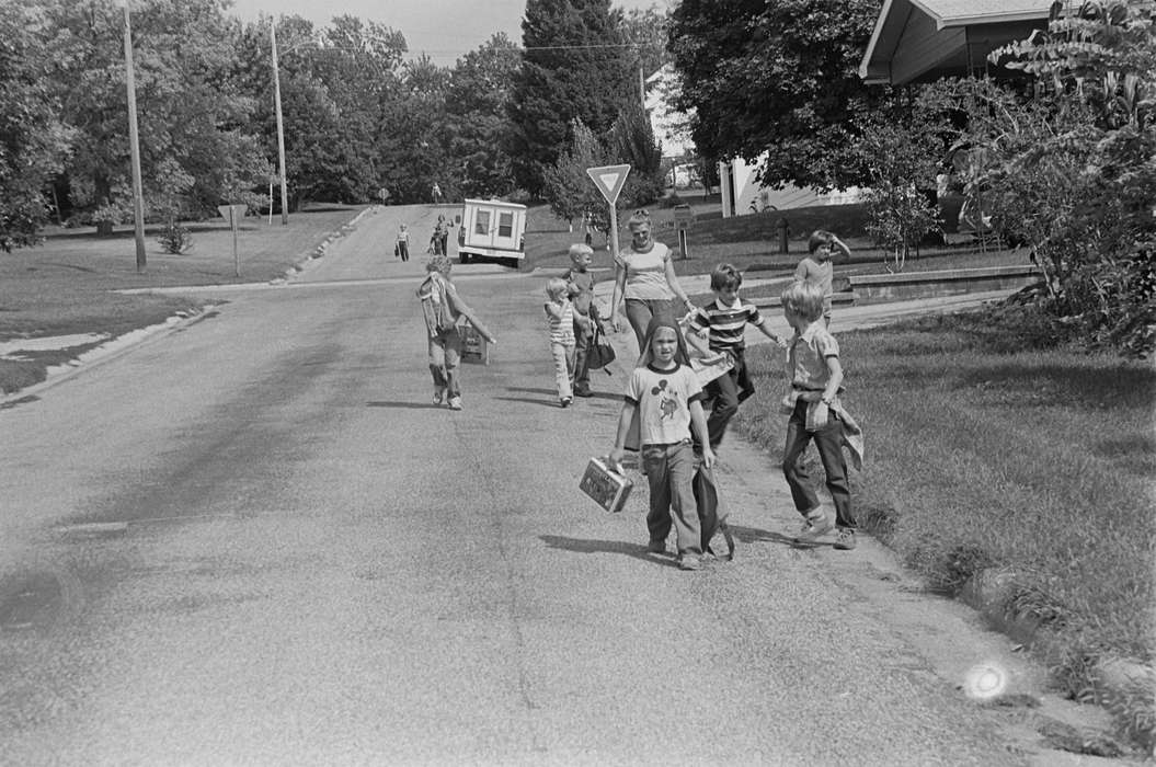 Cities and Towns, Coon Rapids Enterprise, Coon Rapids, Iowa, historic, Photos, United States, Children, ia, history, mickey mouse, IA