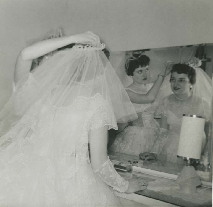wedding dress, Iowa, veil, McDermott, Helen, Epworth, IA, Iowa History, history of Iowa, Weddings, bride