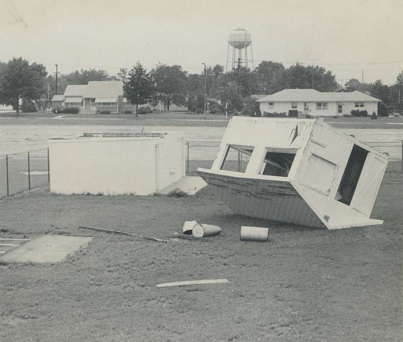 storm damage, Waverly, IA, Iowa, Waverly Public Library, Iowa History, history of Iowa, Wrecks, Landscapes, fairgrounds