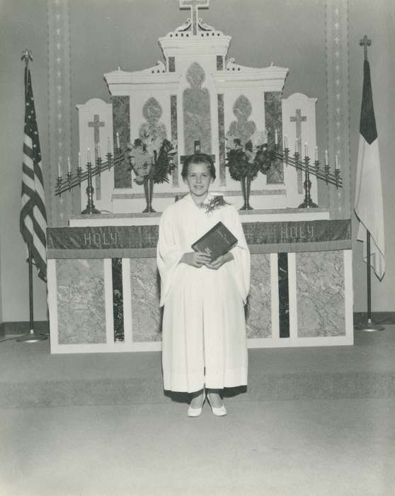 bible, Portraits - Individual, Iowa, flower, candle, Children, ia, cross, Religion, american flag, history, historic, Coon Rapids Enterprise, habit, Religious Structures, altar, Photos, christianity