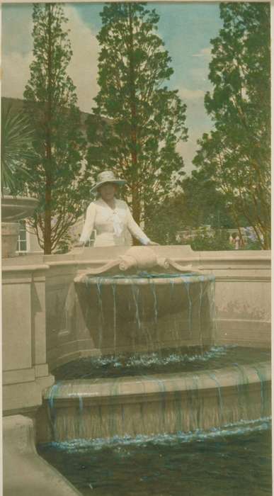 fountain, Groton, CT, Archives & Special Collections, University of Connecticut Library, Iowa History, history of Iowa, Iowa