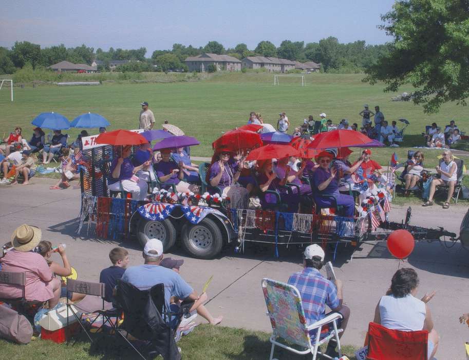 umbrella, parade, fourth of july, Johnson County Historical Society, parade float, red hat society, Fairs and Festivals, Holidays