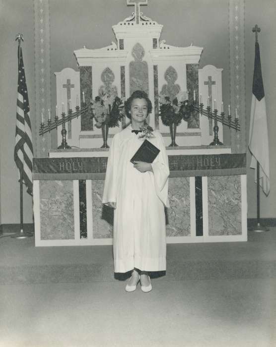 bible, Portraits - Individual, Iowa, flower, candle, Children, ia, cross, Religion, american flag, history, historic, Coon Rapids Enterprise, habit, Religious Structures, altar, Photos, christianity