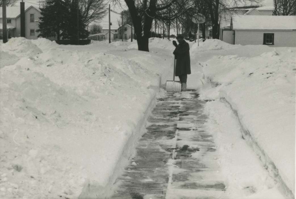 snow, Brus, Beverly, Homes, Iowa, Iowa History, Portraits - Individual, shovel, history of Iowa, New Hampton, IA, sidewalk, Winter