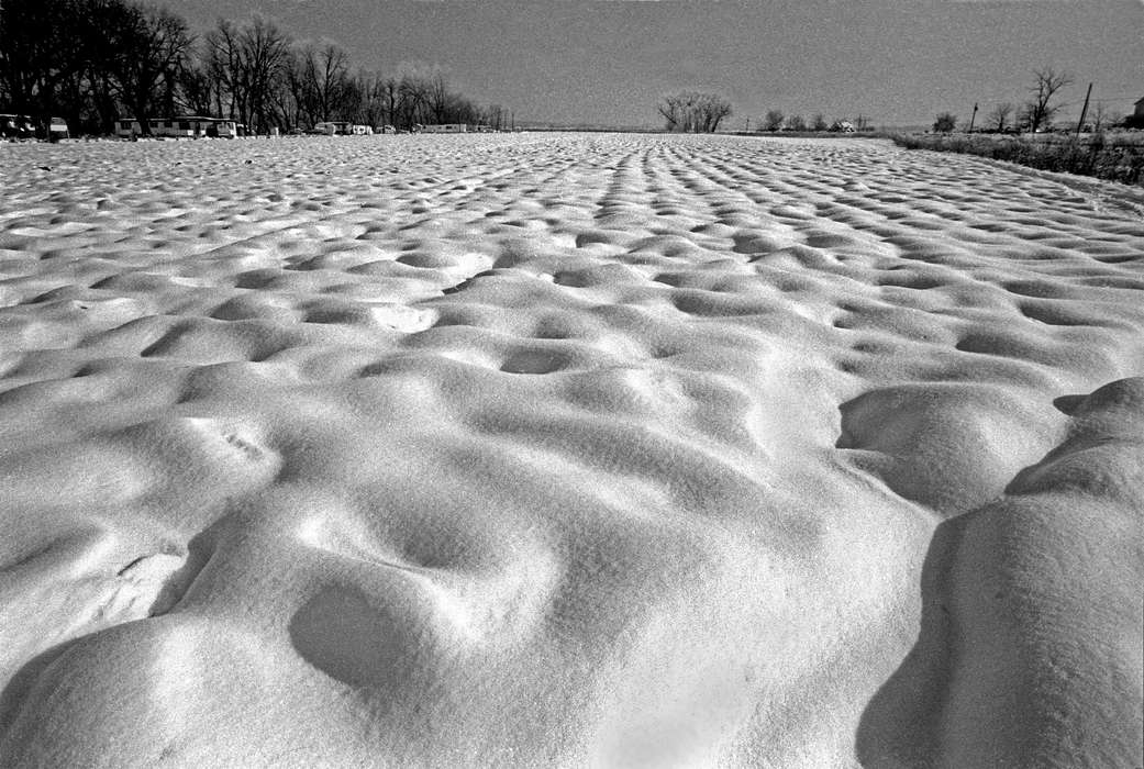 field, horizon, Lemberger, LeAnn, Iowa History, snow, Farms, Ottumwa, IA, Landscapes, history of Iowa, Iowa, Winter