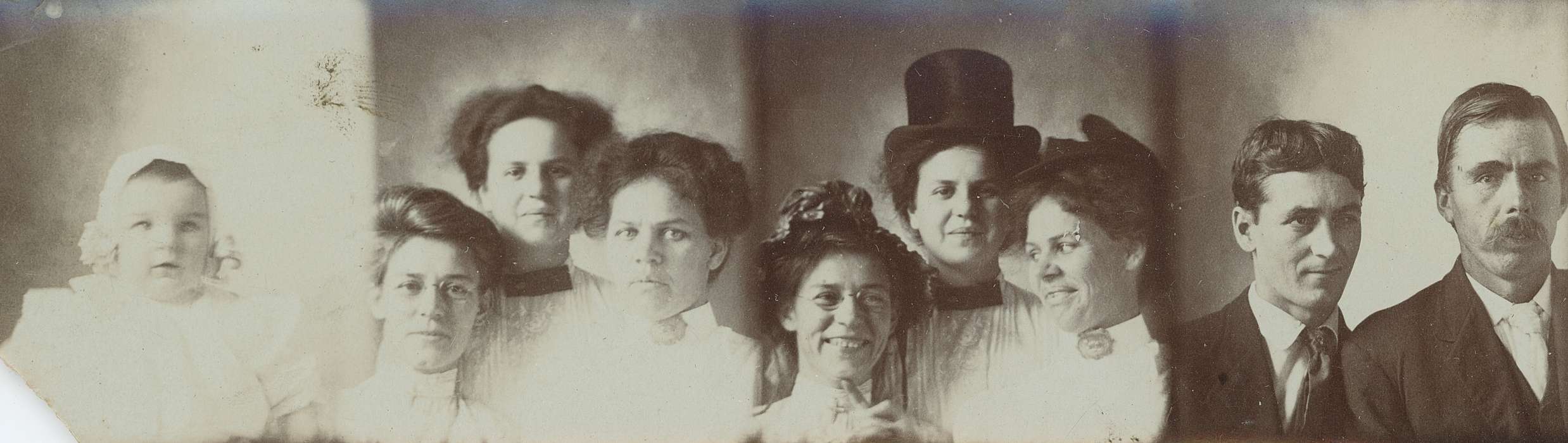 mustache, top hat, baby, photo booth, Families, mom, victorian, broach, Children, sisters, Portraits - Group, glasses, O'Brink, Lisa
