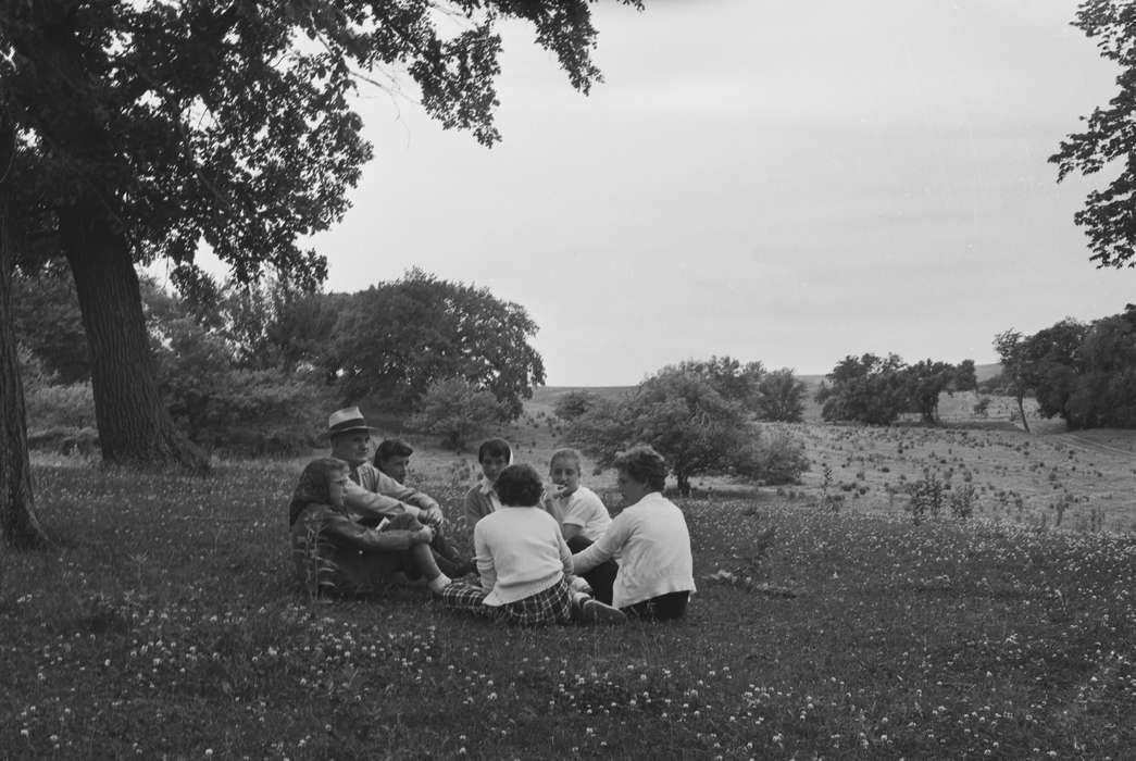 landscape, IA, historic, Coon Rapids, adult man, children, Leisure, Iowa, Religion, United States, Photos, 4th of july, Holidays, bonnet, history, fedora, ia, Coon Rapids Enterprise, Children