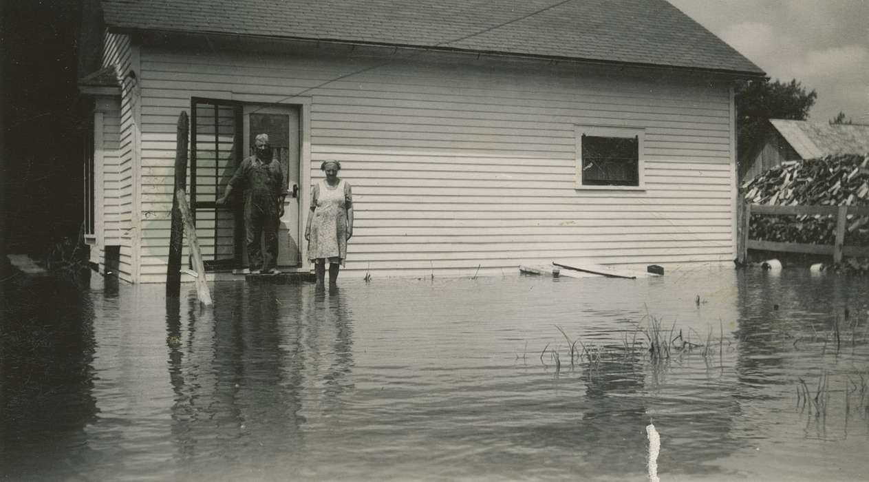 Homes, Floods, Iowa History, Keota, IA, Iowa, Weber, Karen and Kenny, overalls, history of Iowa