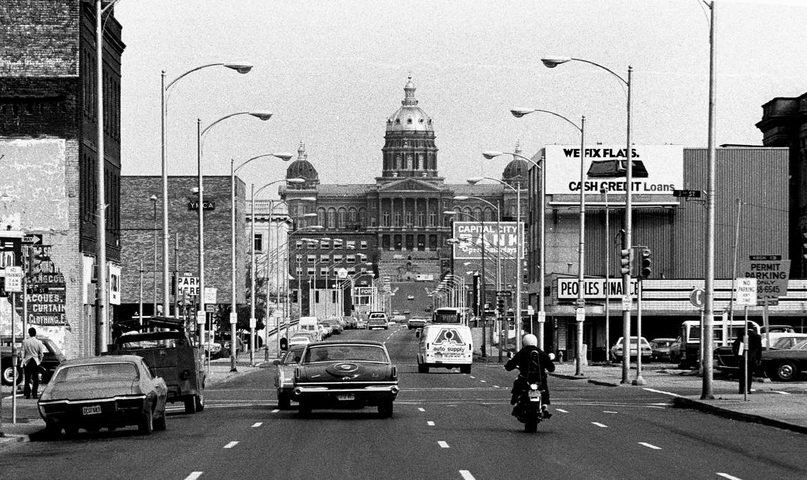 Cities and Towns, Lemberger, LeAnn, Des Moines, IA, Iowa History, history of Iowa, dome, Businesses and Factories, Motorized Vehicles, Main Streets & Town Squares, sidewalk, street, motorcycle, sign, street light, car, Iowa, capitol
