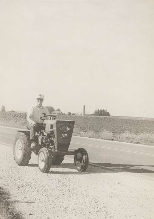 Motorized Vehicles, Iowa, Iowa History, Waverly Public Library, Farming Equipment, Portraits - Individual, tractor, IA, history of Iowa
