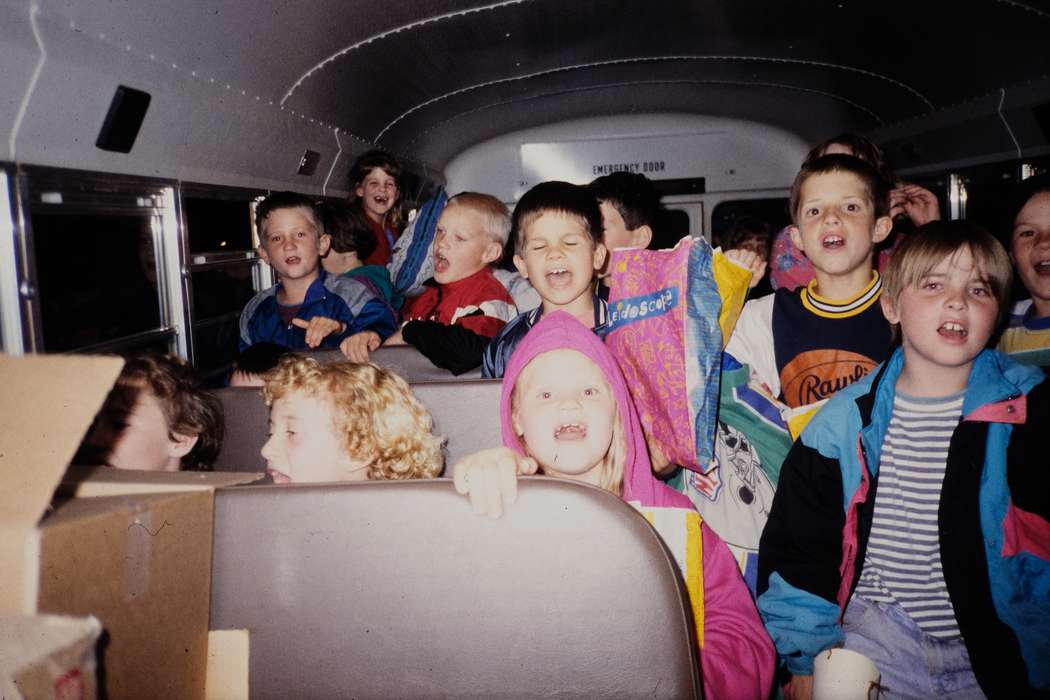 ia, Travel, second grade missouri trip, Schools and Education, school bus, Iowa, history, Photos, MO, Coon Rapids Enterprise, Portraits - Group, Children, missouri trip, historic, United States, Motorized Vehicles, school trip